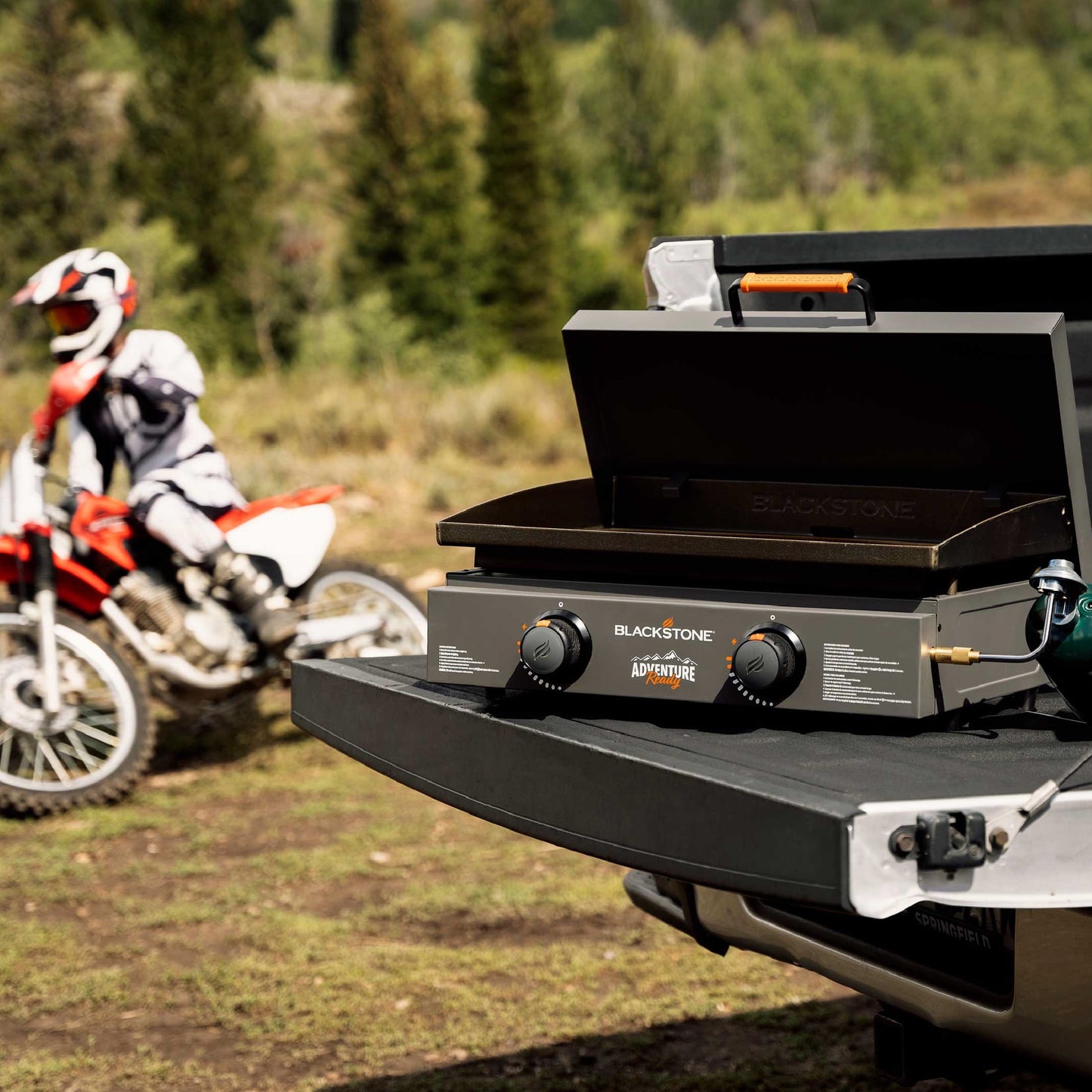 Blackstone Adventure Ready 2-Burner 22" Propane Griddle